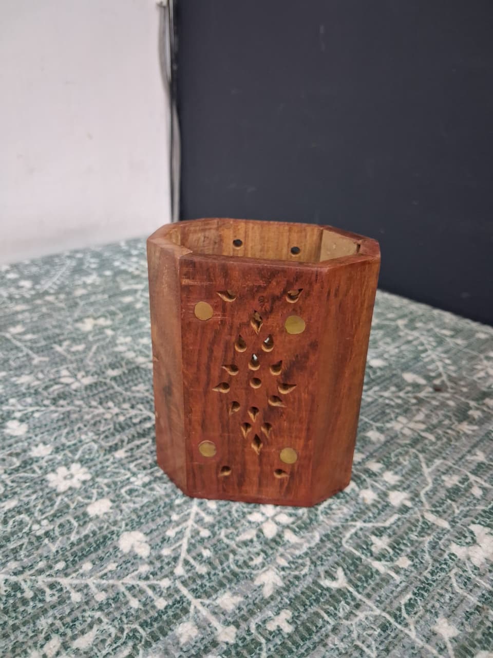 Handcrafted Wooden Pen Stand with Intricate Carving & Brass Inlay | Desk Organizer
